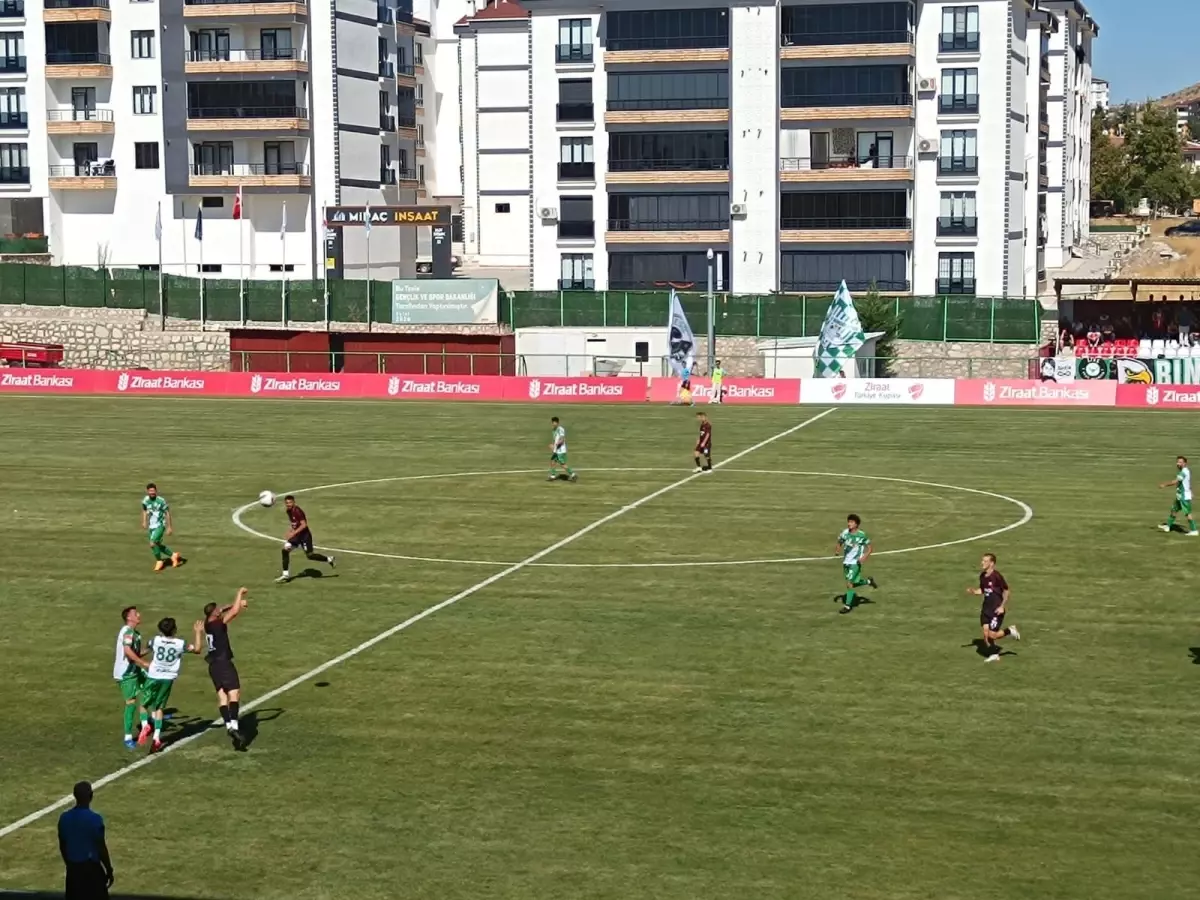 23 Elazığ FK, 12 Bingölspor’u mağlup ederek bir üst tura yükseldi