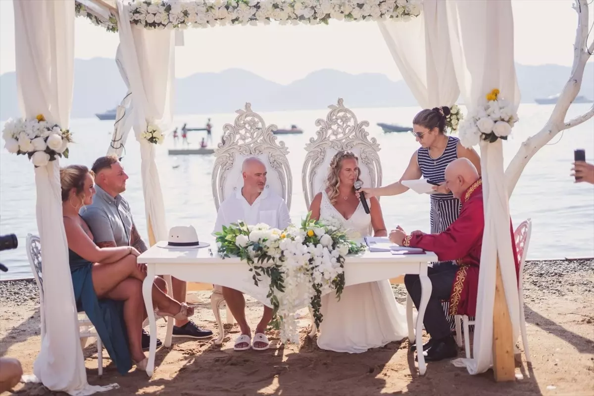 Marmaris’te 2024’ün İlk 8 Ayında 500 Çift Evlendi