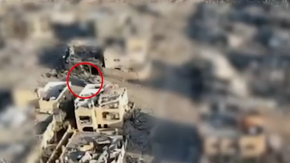 Katil İsrail o anları paylaştı: Sinvar’ın sığındığı binayı böyle vurmuşlar!