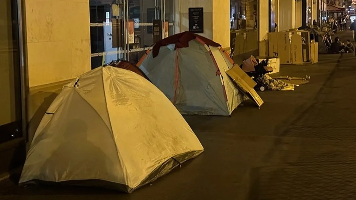Avrupa’da evsizlik sorunu çığ gibi büyüyor: Batı ülkeleri çaresiz!