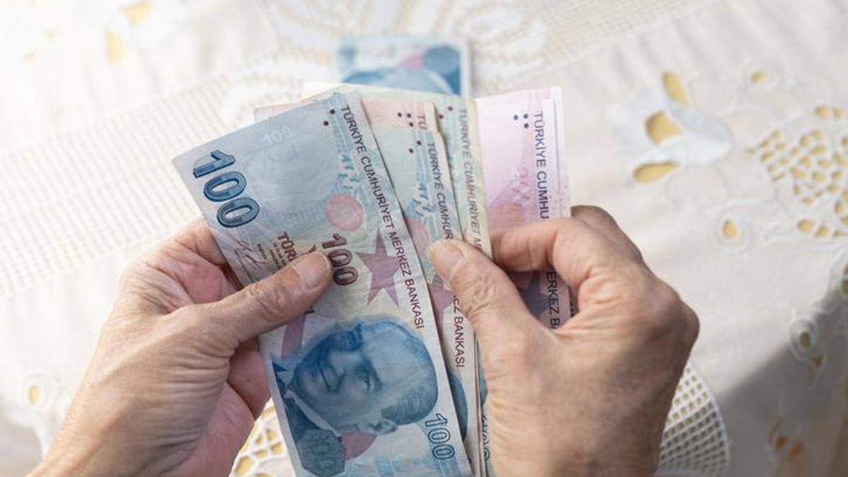 EMEKLİ PROMOSYONU 2025 | Şubat ayında emekliye 21 bin lira ek ödeme! Hangi banka daha fazla promosyon veriyor? Emekli promosyon rehberi…