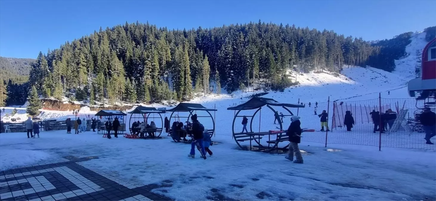 Yıldıztepe Kayak Merkezi’nde Yılbaşı Yoğunluğu