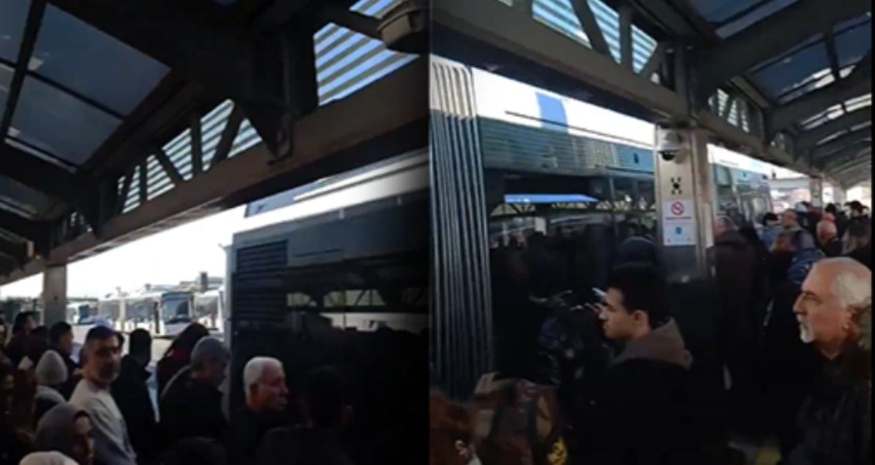 İstanbul’da metrobüs arızası! Duraklar sıkıştı