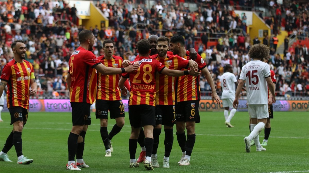 Kayserispor, Hatayspor’a 5 attı