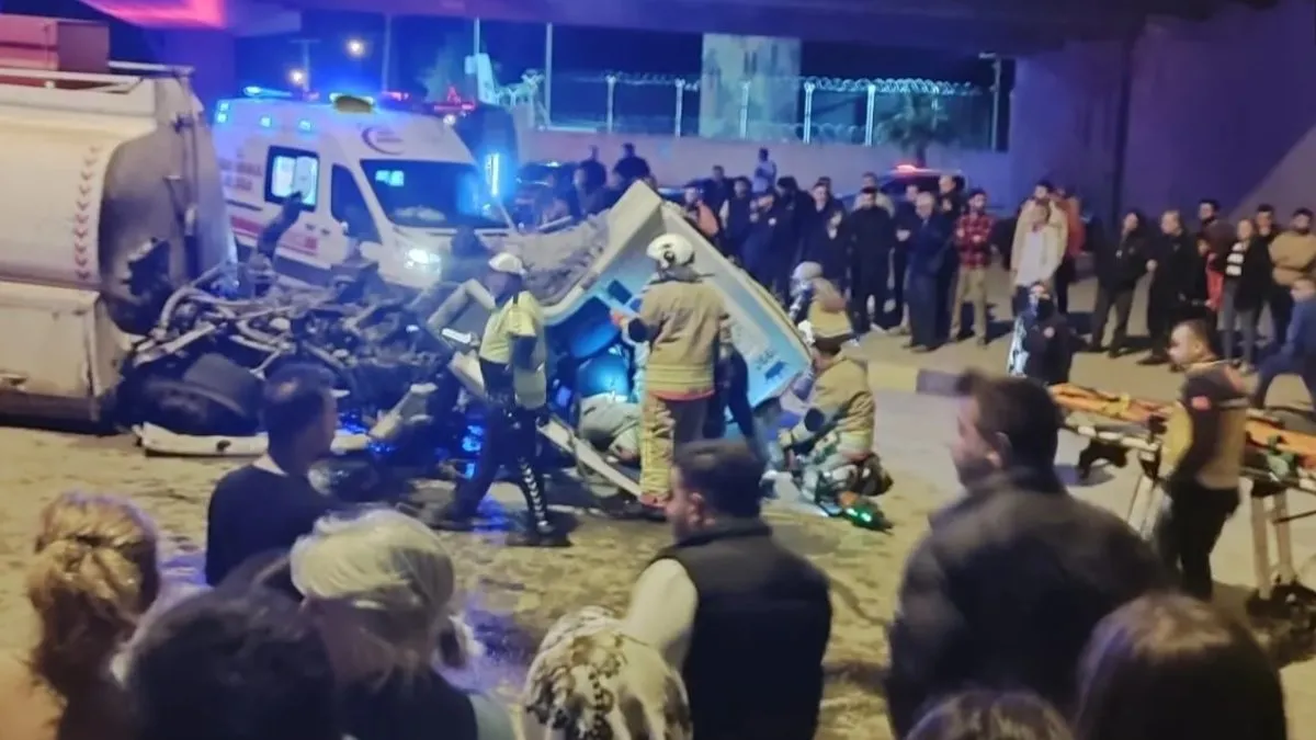 Ağır tonajlı araç başka bir araca çarptı: 1 ölü, 1 yaralı