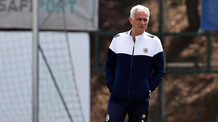 Fenerbahçe’de gözler iki forvette! Jose Mourinho’dan uyarı