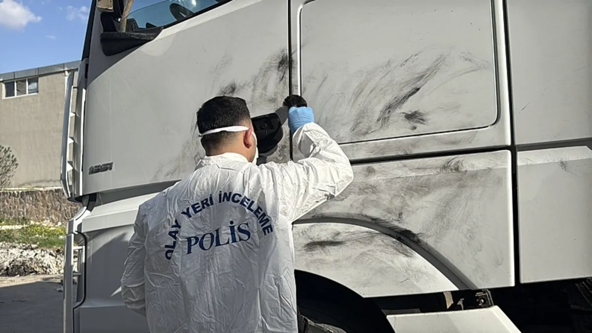 Gaziantep’te feci kaza: 5 yaşındaki çocuğa TIR çarptı!